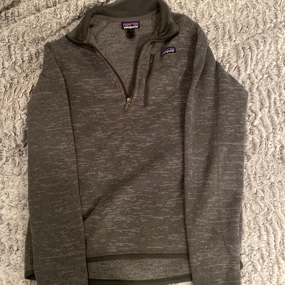 Patagonia sweatshirt